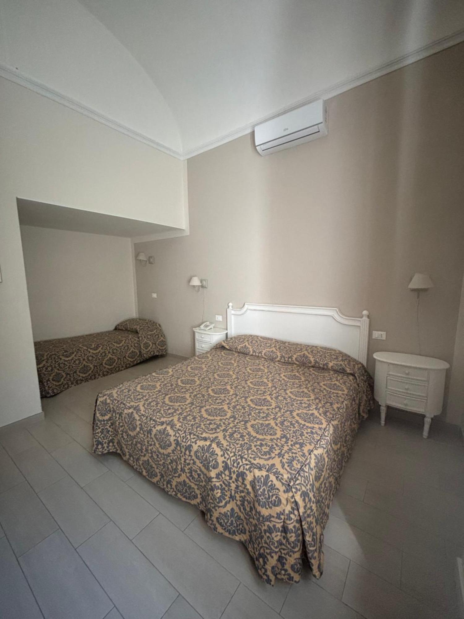 Villa Parisi Grand Hotel Castiglioncello Extérieur photo