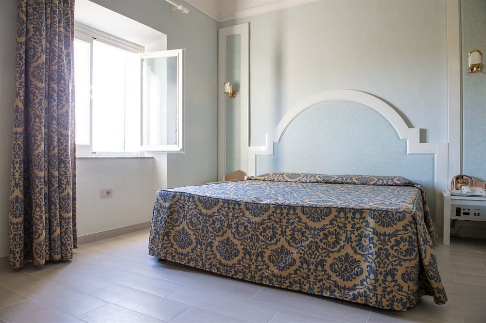 Villa Parisi Grand Hotel Castiglioncello Extérieur photo