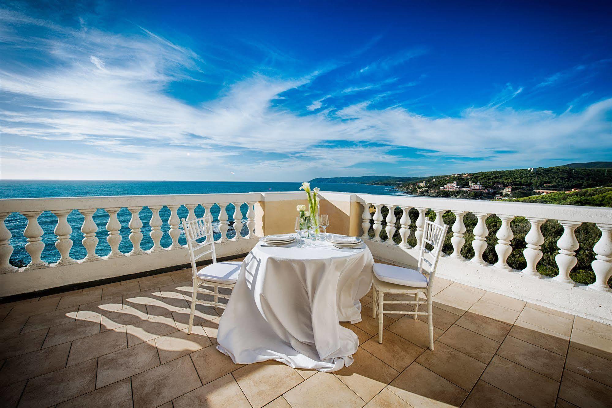 Villa Parisi Grand Hotel Castiglioncello Extérieur photo