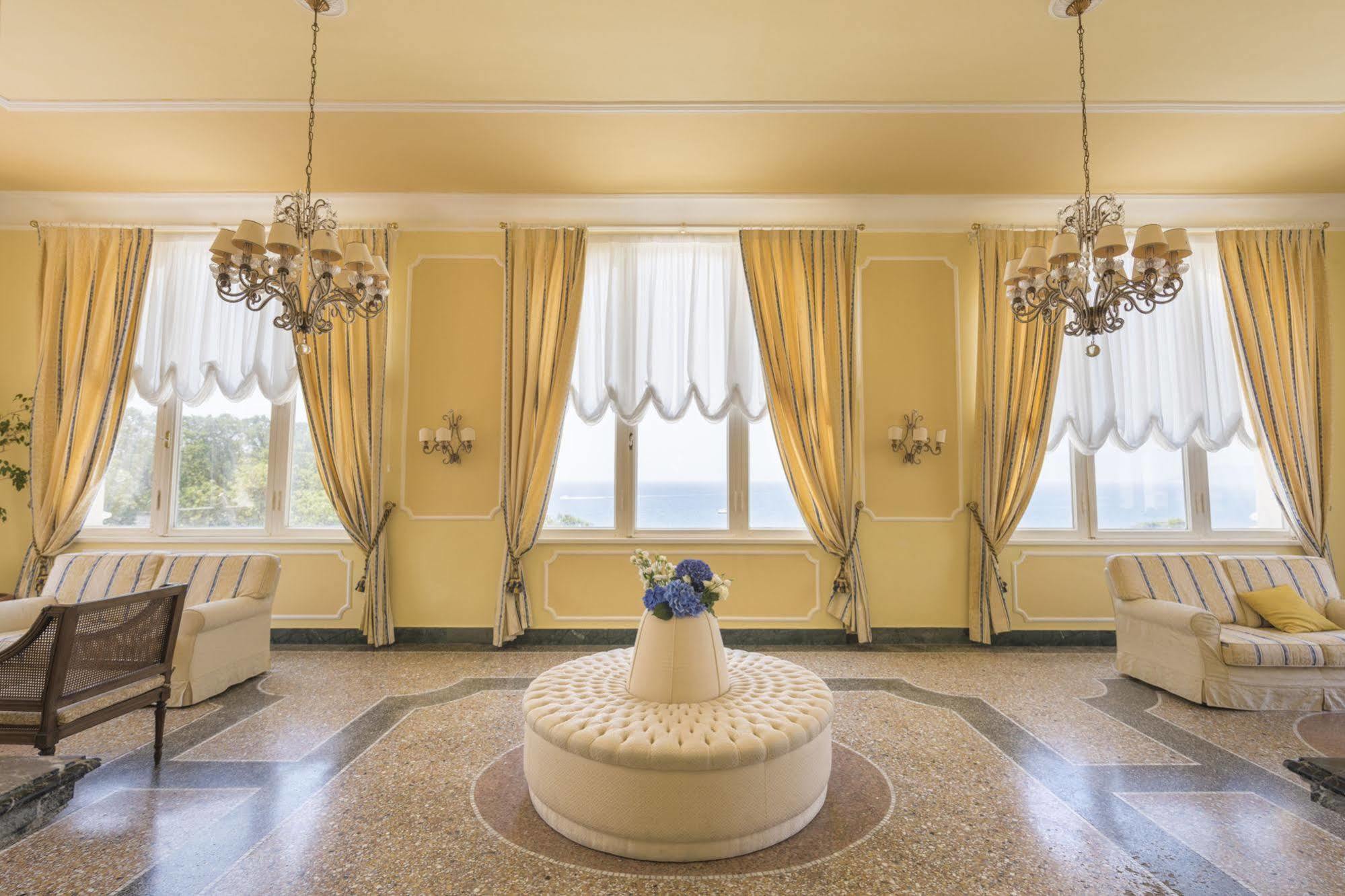 Villa Parisi Grand Hotel Castiglioncello Extérieur photo